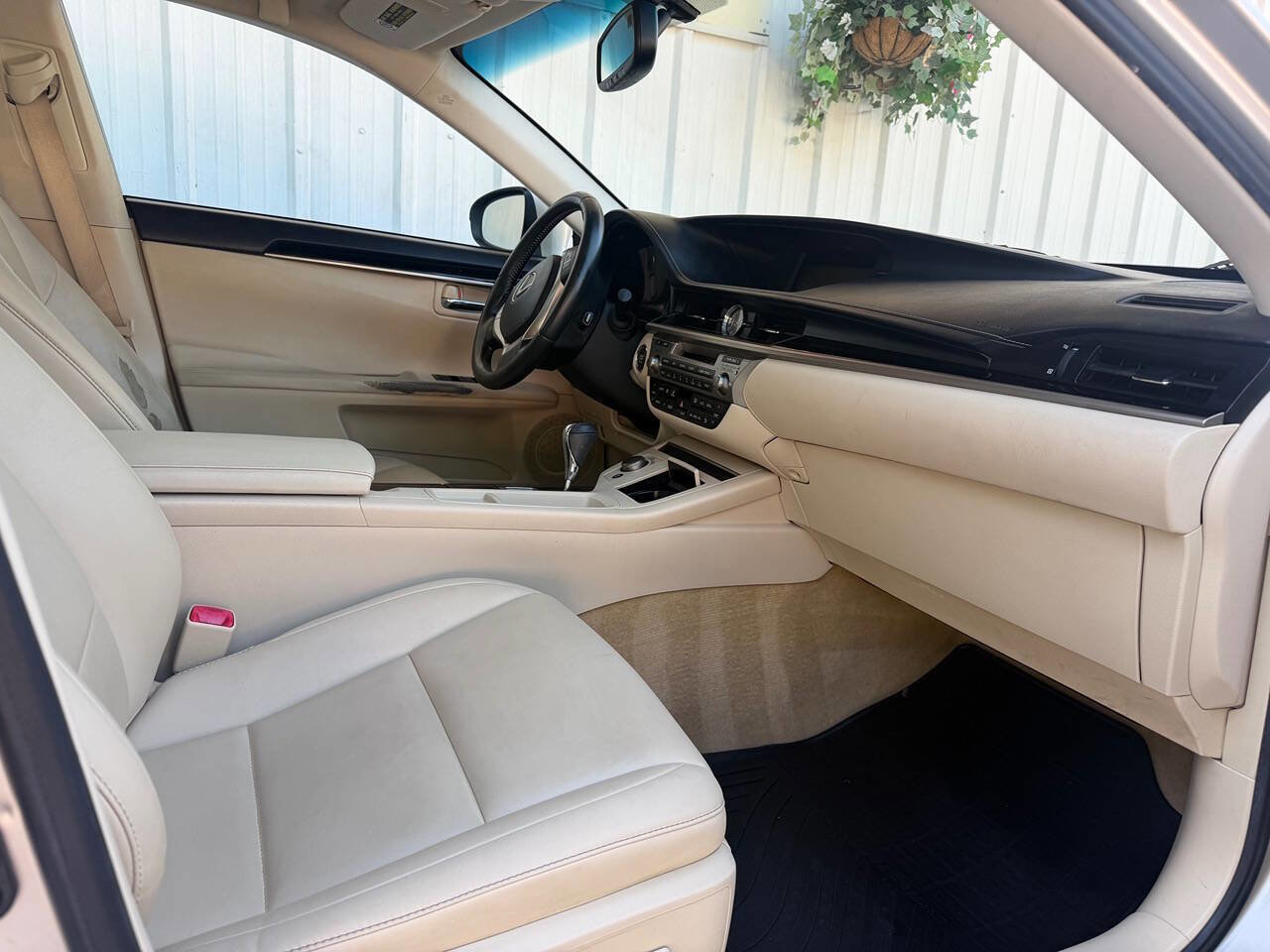 Used 2014 Lexus ES 350 FWD image 13