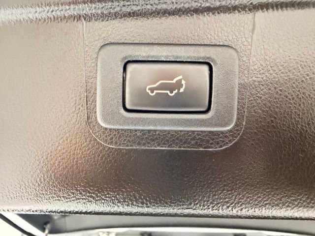 Used 2018 Subaru Outback 2.5i Limited AWD/4WD image 25