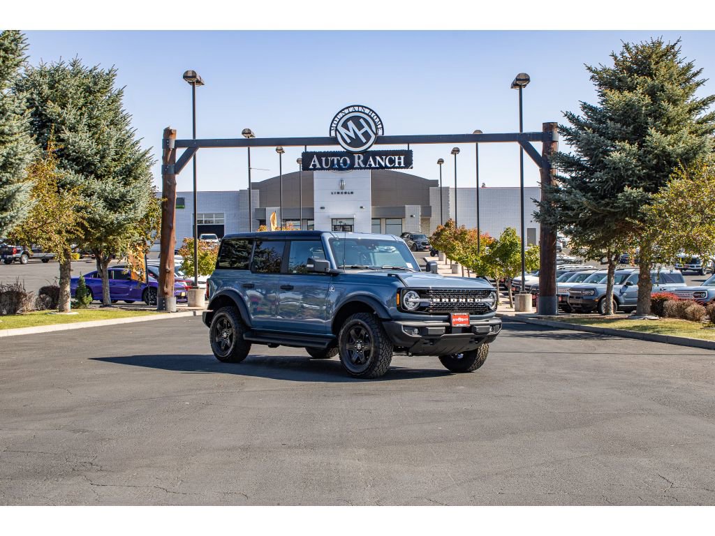 New 2025 Ford Bronco Outer Banks