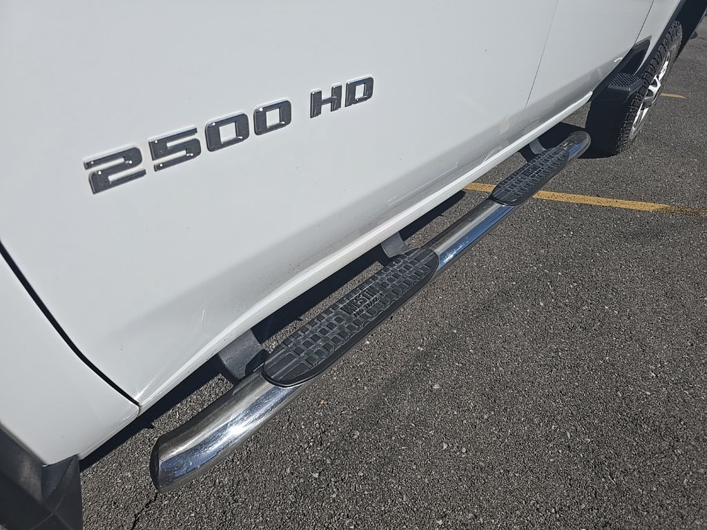 Used 2020 Chevrolet Silverado 2500 LT AWD/4WD image 28