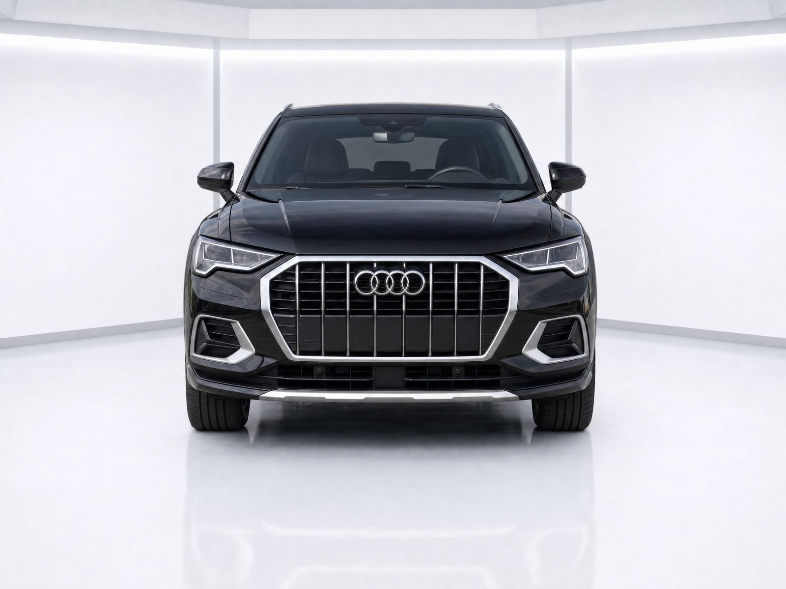 Used 2020 Audi Q3 2.0T Premium w/ Convenience Package AWD/4WD image 5
