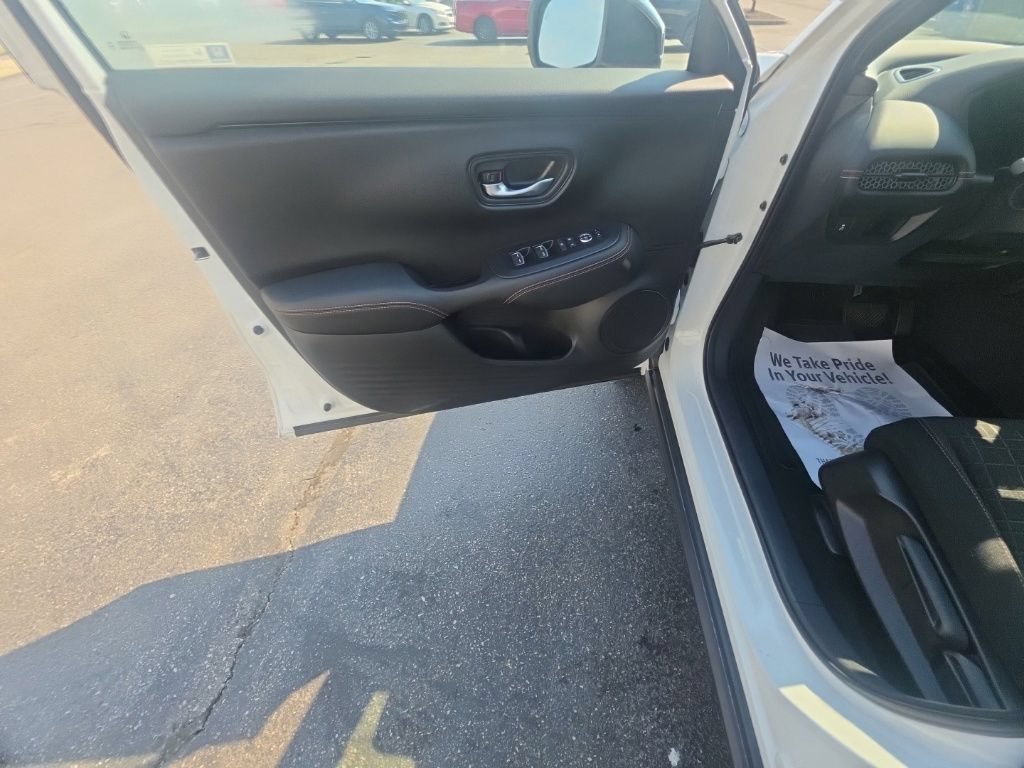 Certified 2026 Honda HR-V Sport image 14
