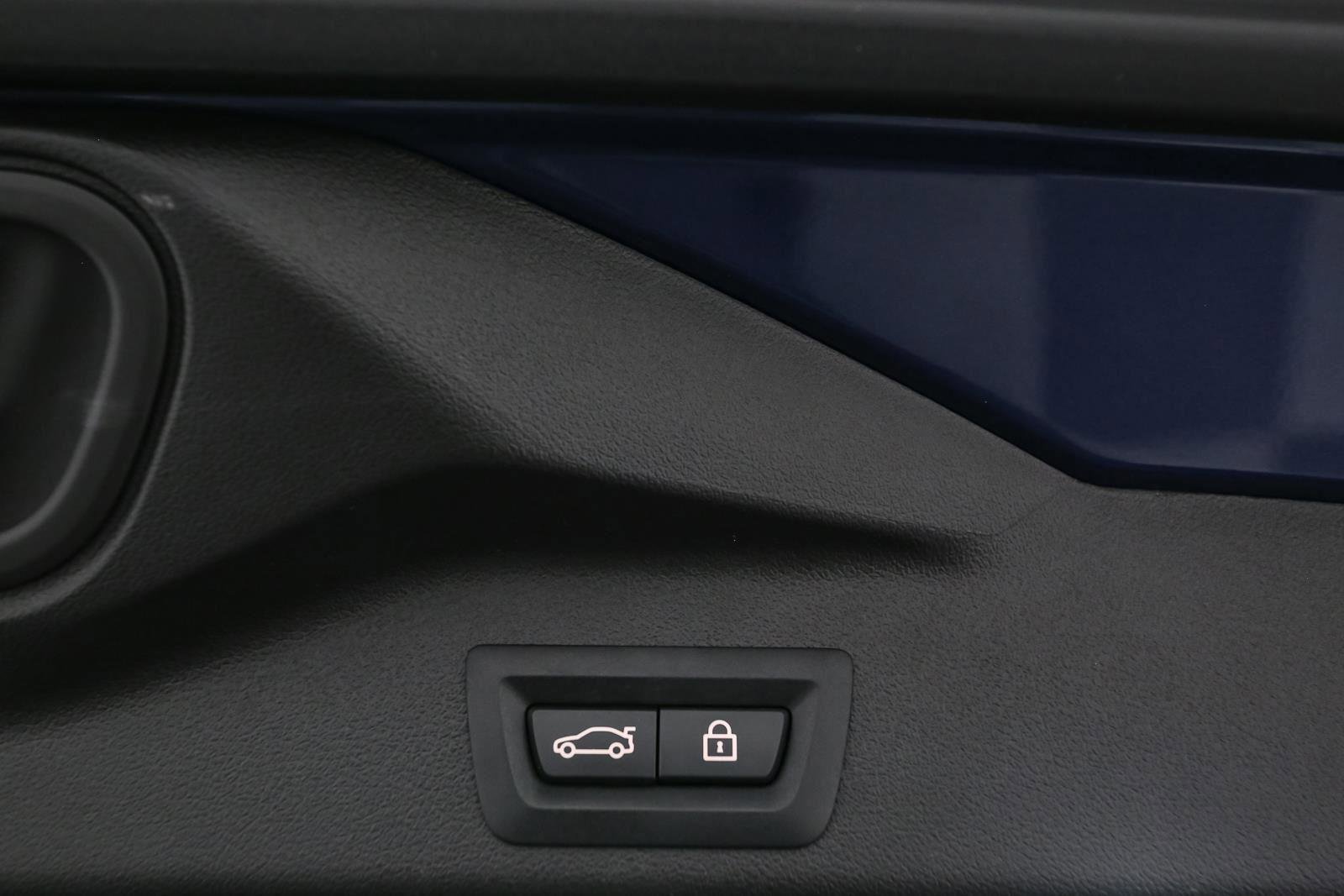 Used 2021 BMW X5 xDrive40i w/ M Sport Package image 15