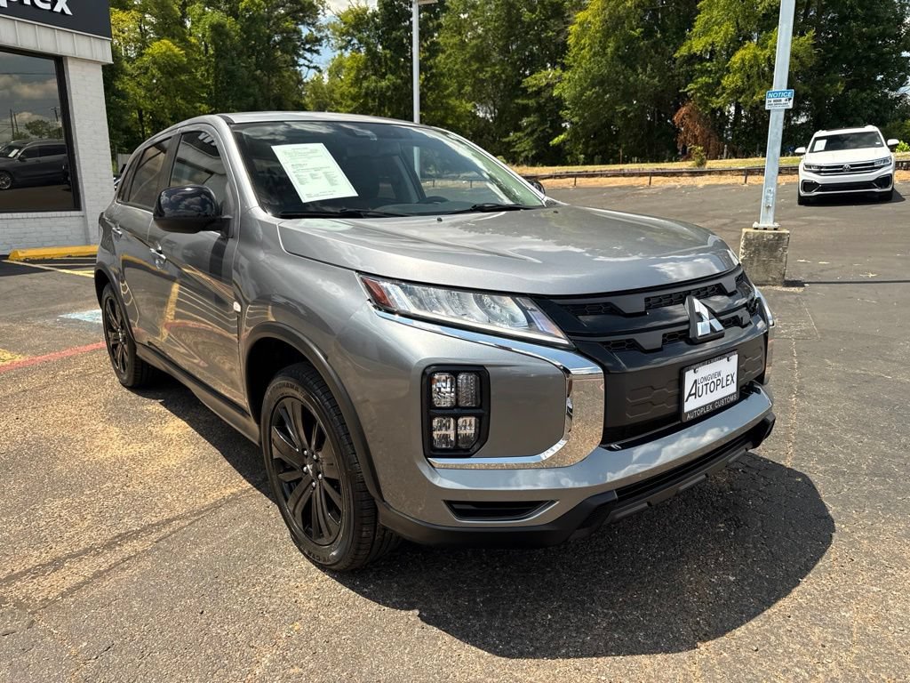 Used 2023 Mitsubishi Outlander Sport LE AWD/4WD image 4