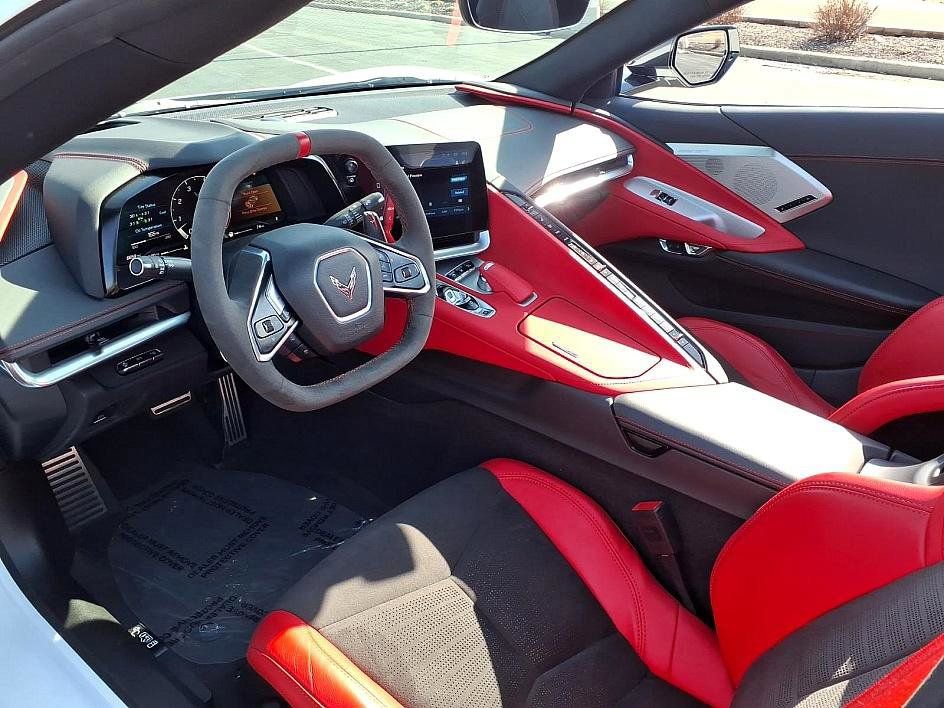 Used 2024 Chevrolet Corvette Stingray Preferred Conv w/ Battery Protection Package image 14