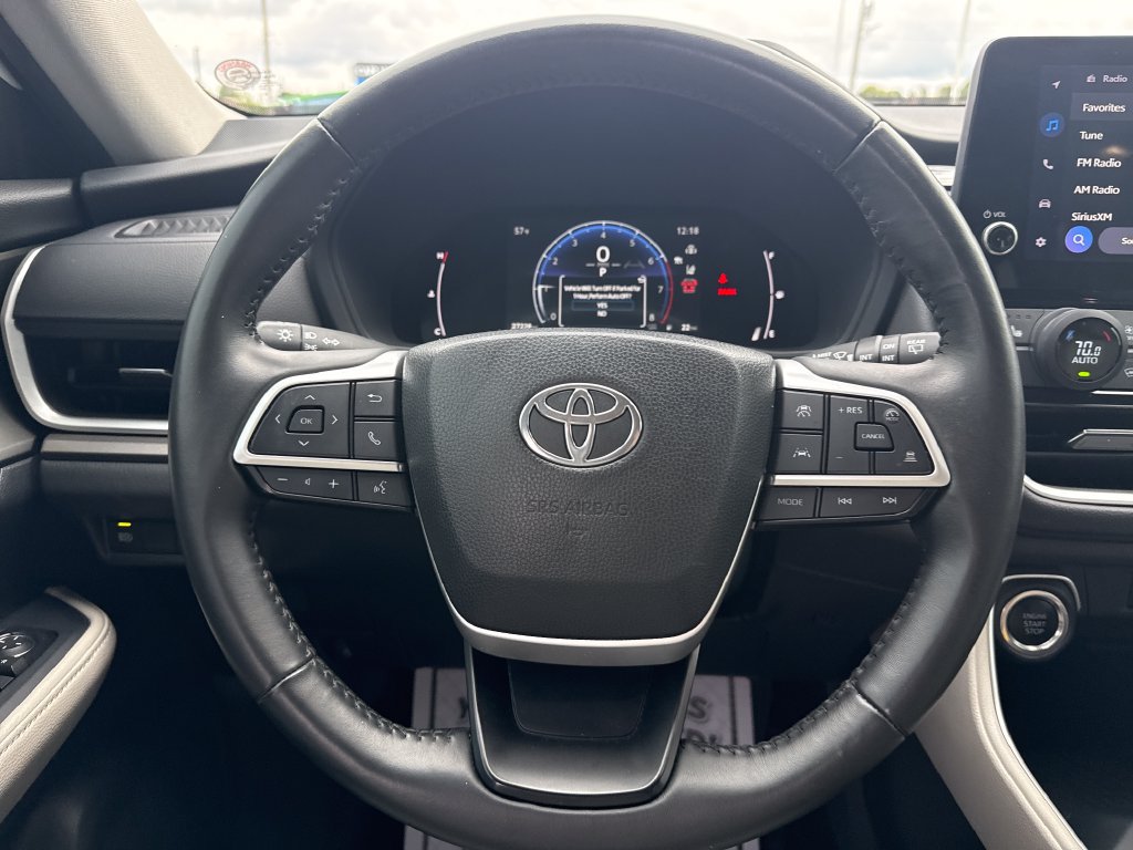 Used 2024 Toyota Grand Highlander FWD image 17