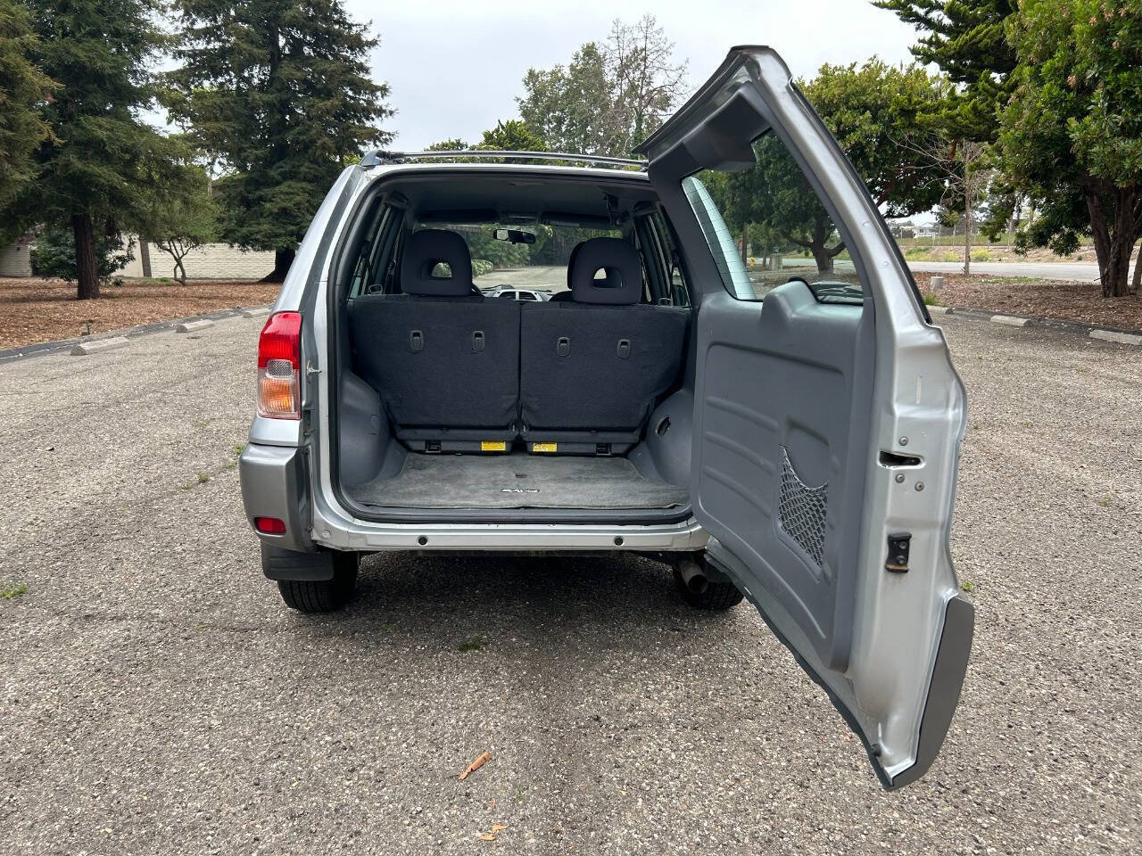 Used 2003 Toyota RAV4 2WD image 30