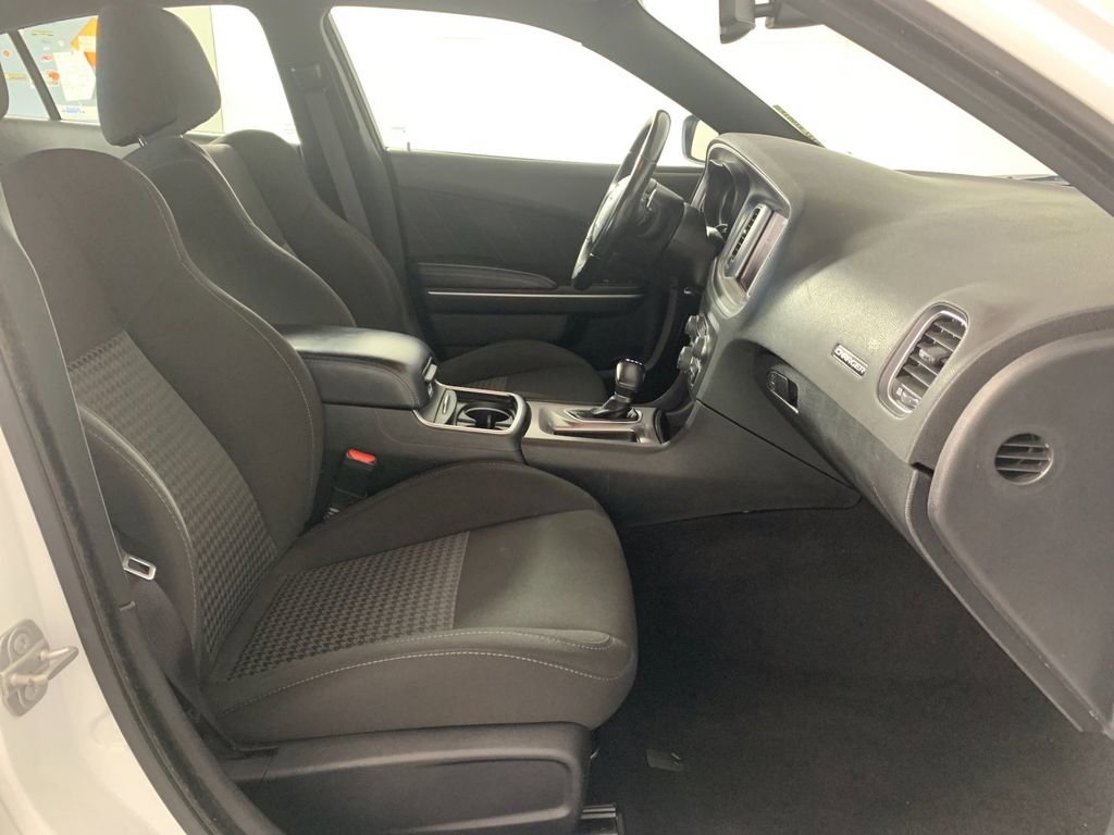 Used 2022 Dodge Charger R/T RWD image 39