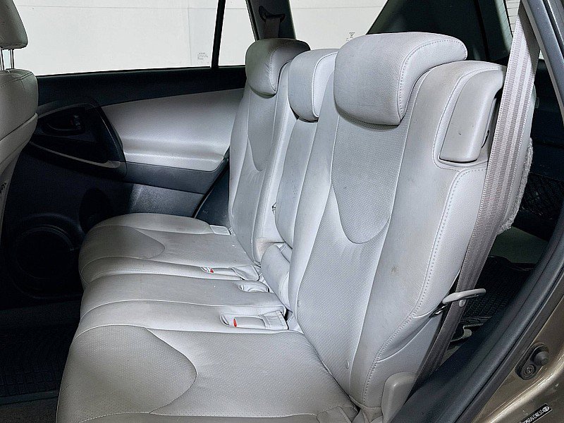 Used 2009 Toyota RAV4 Limited image 22