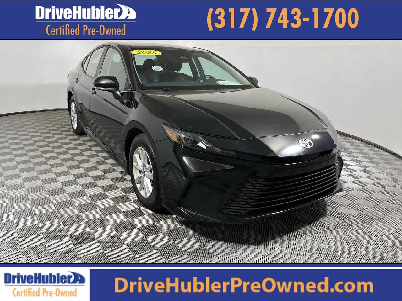 Used 2025 Toyota Camry LE FWD image 1