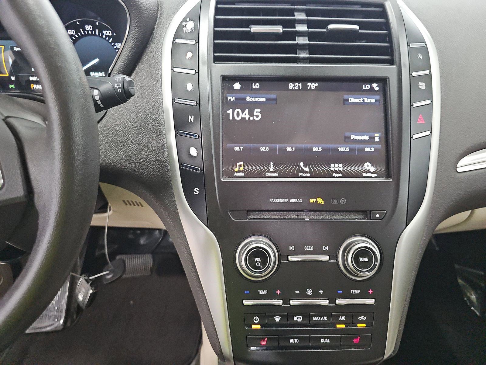 Used 2019 Lincoln MKC Premiere FWD image 15