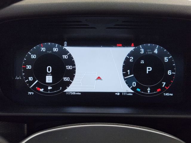 Used 2025 Land Rover Discovery Dynamic SE image 14