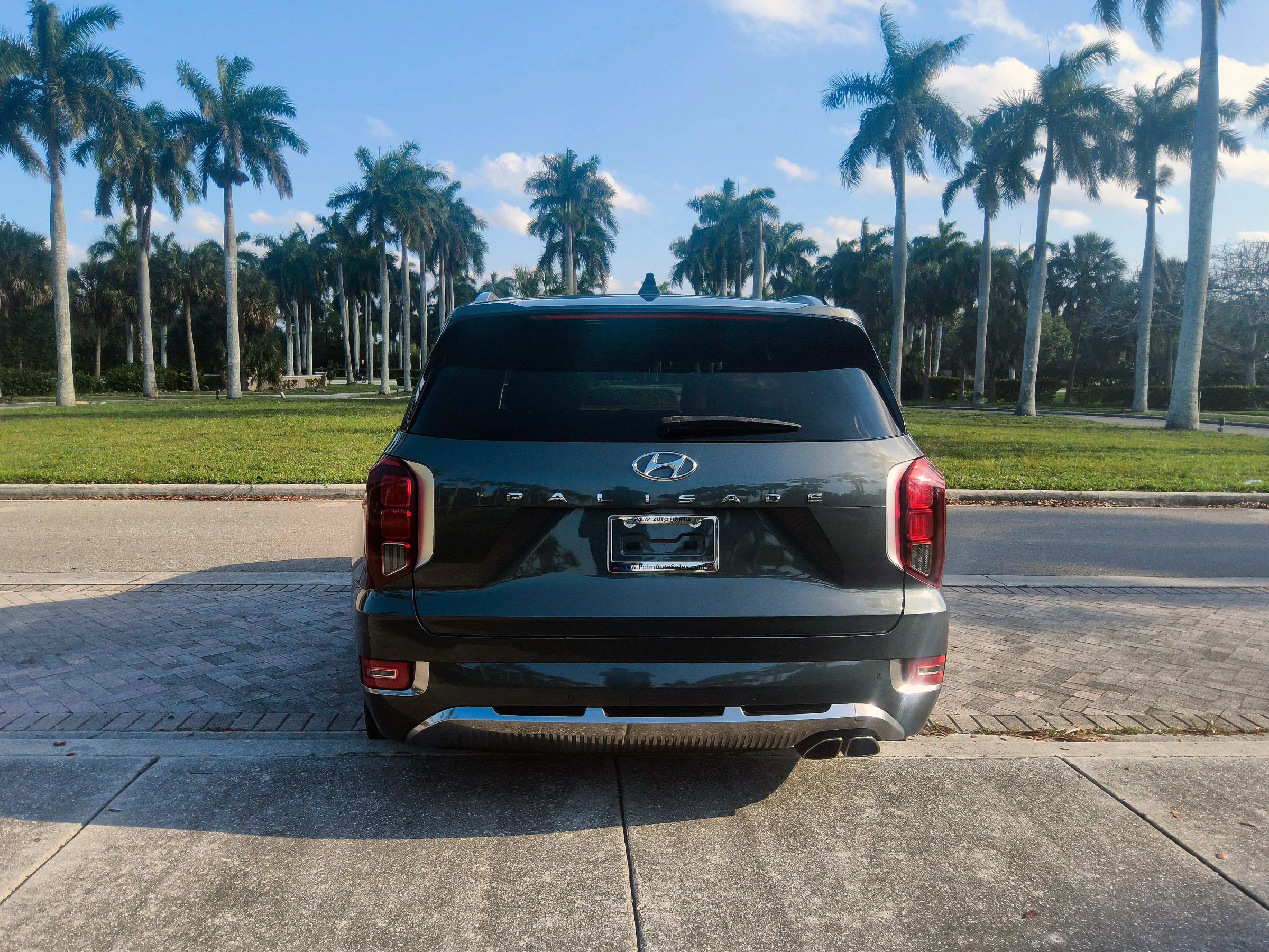 Used 2022 Hyundai Palisade Calligraphy w/ Cargo Package FWD image 22