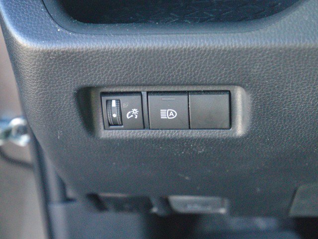 Used 2024 Toyota RAV4 XLE image 16