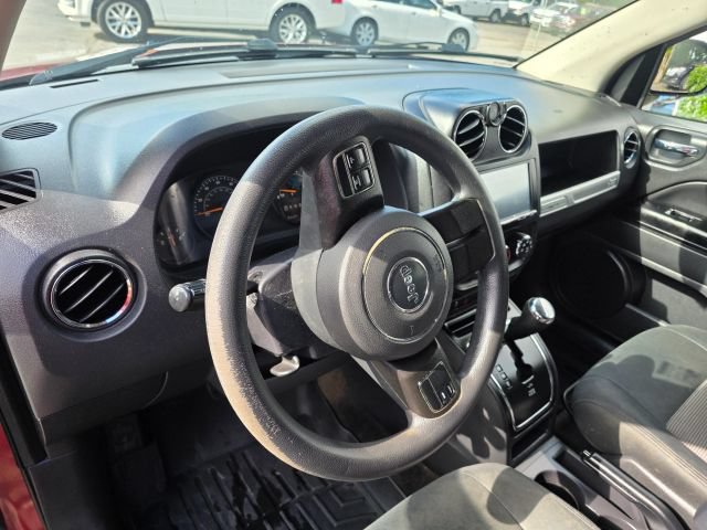 Used 2014 Jeep Compass Sport w/ Power Value Group FWD image 13