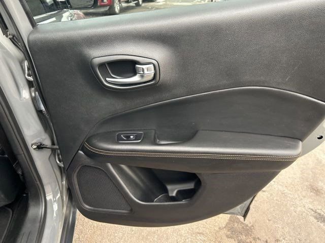 Used 2020 Jeep Compass Limited w/ Luxury Seat Group image 37