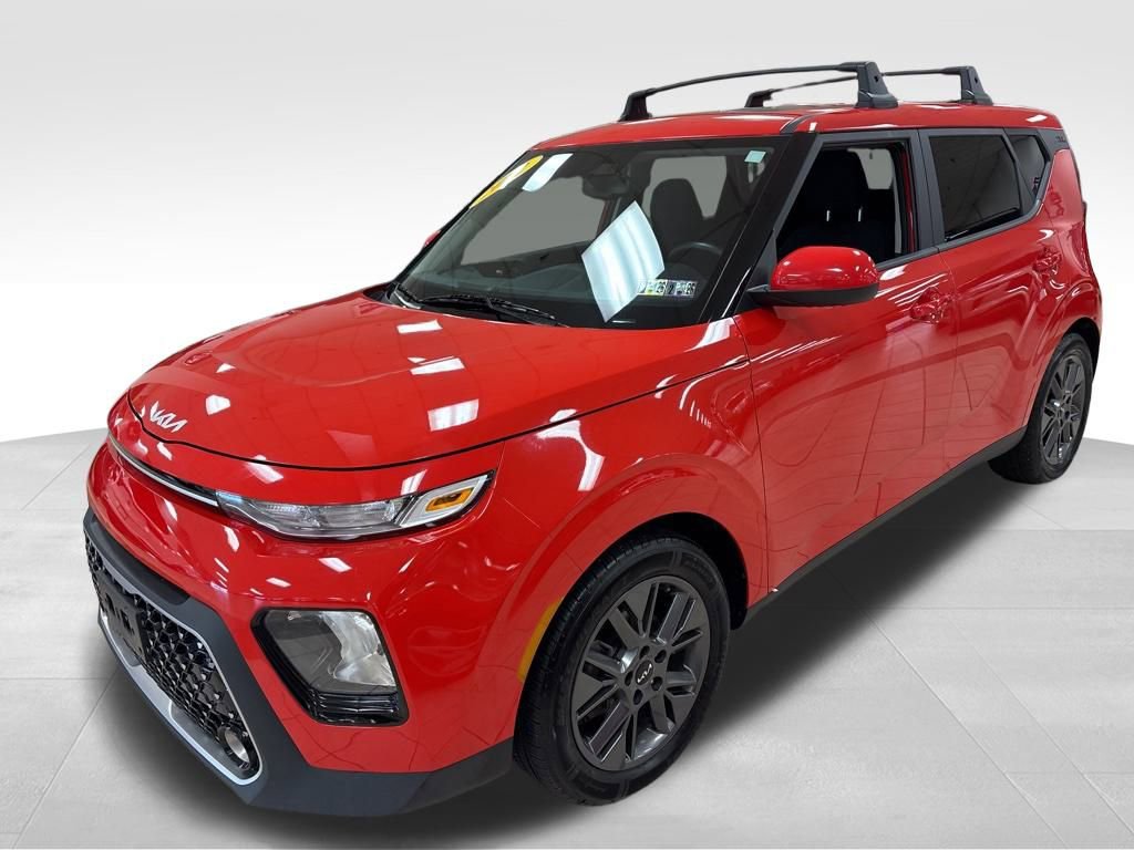 Used 2022 Kia Soul EX image 3