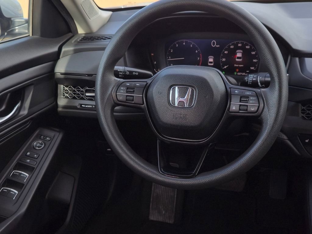 Used 2023 Honda Accord EX image 13