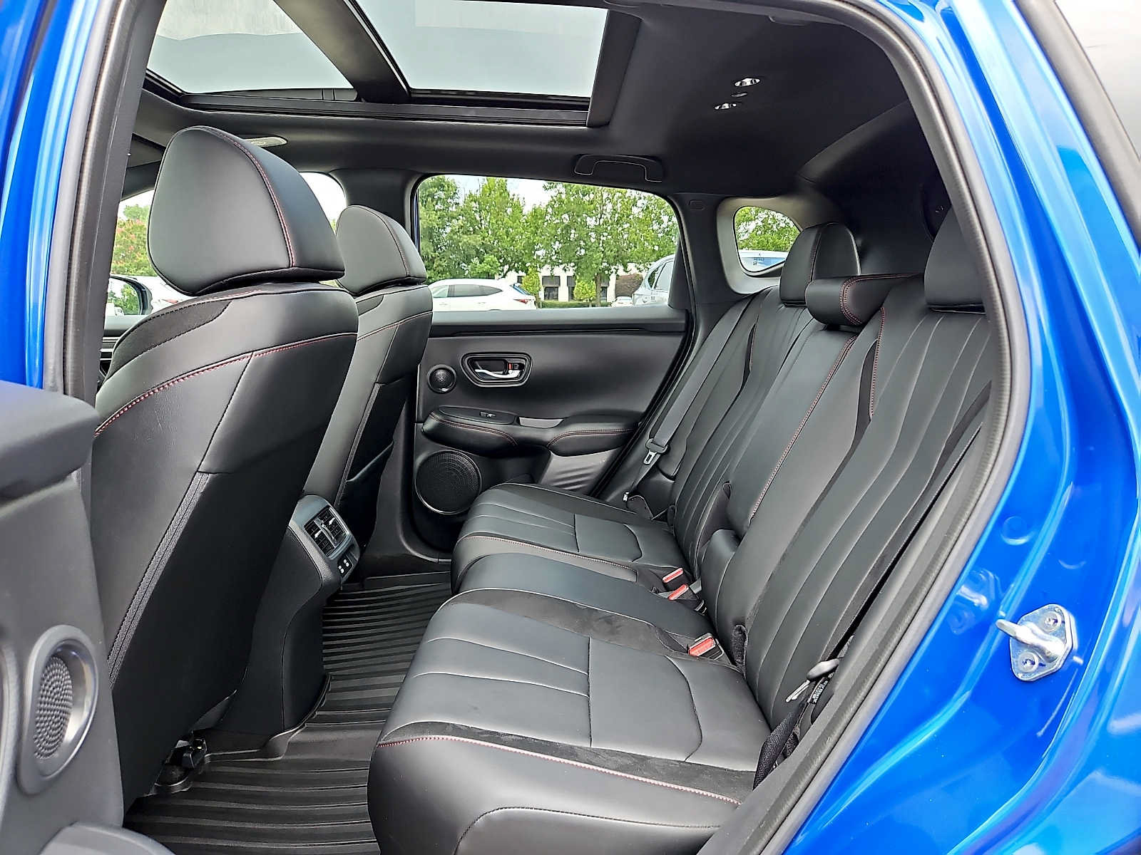 Certified 2025 Acura ADX A-Spec AWD/4WD image 10