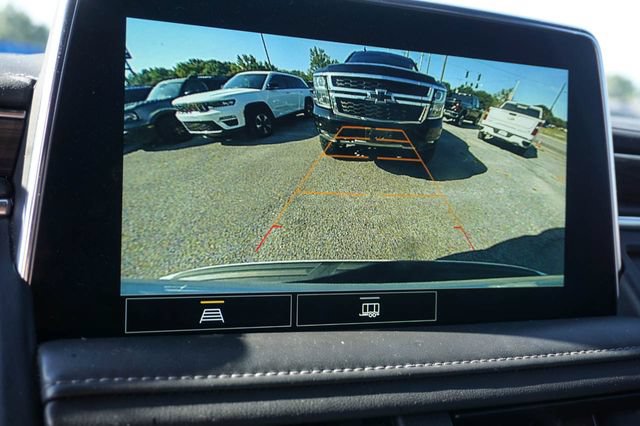 Used 2021 Chevrolet Tahoe Z71 AWD/4WD image 14