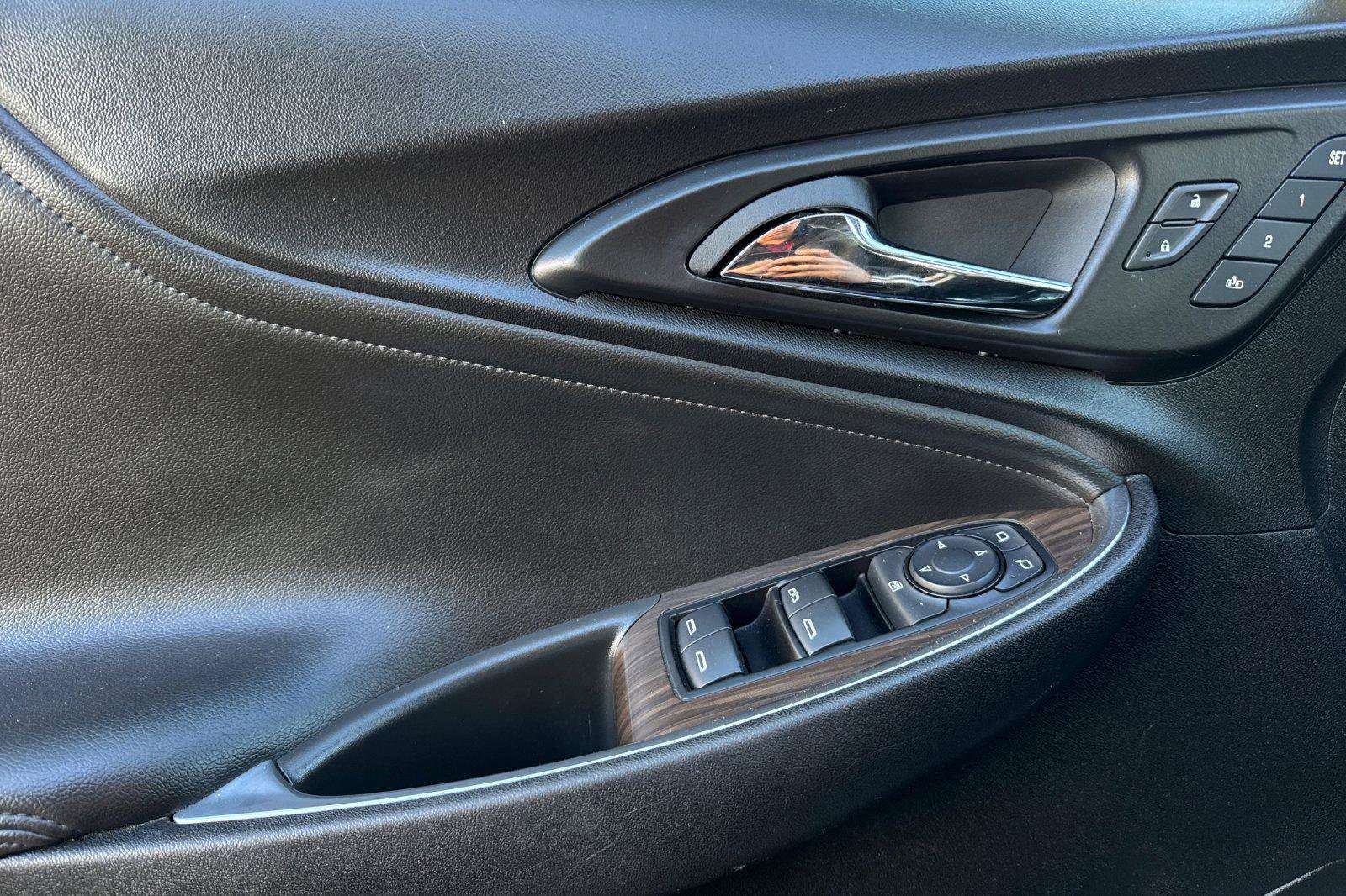 Used 2024 Chevrolet Malibu LT image 13