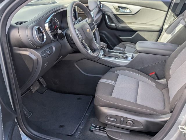 New 2026 Chevrolet Blazer LT w/ LPO, Black Sport Package image 5