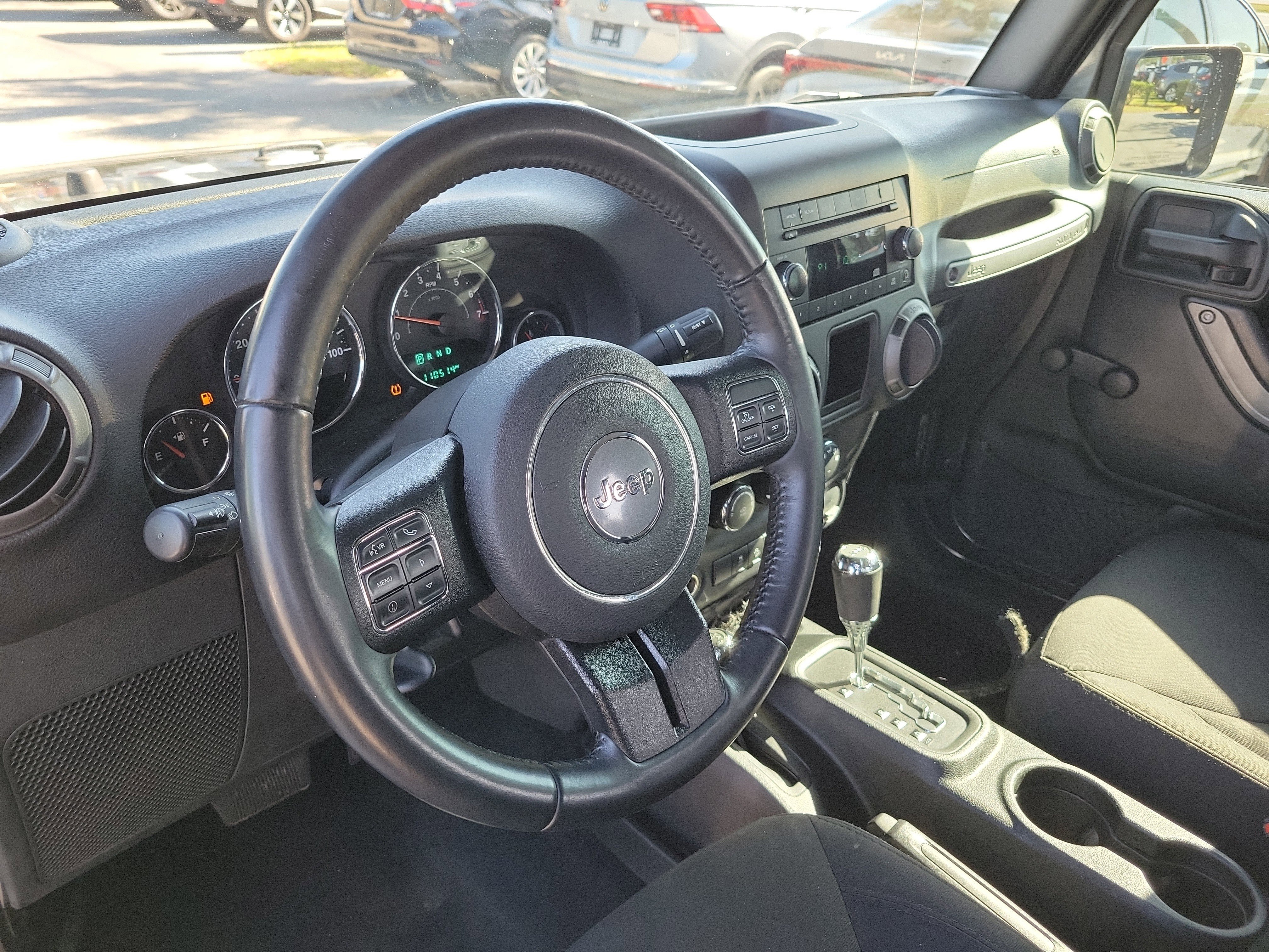 Used 2018 Jeep Wrangler Unlimited Sport w/ Connectivity Group AWD/4WD image 19