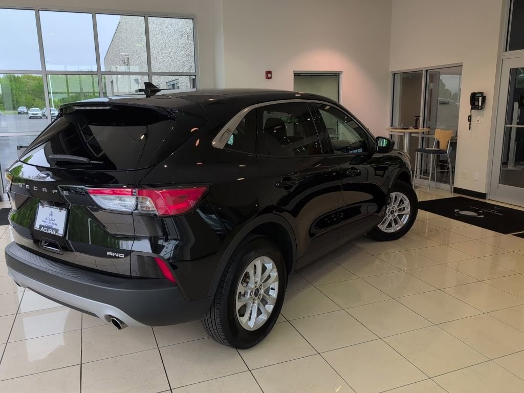 Used 2022 Ford Escape SE w/ Convenience Package AWD/4WD image 5