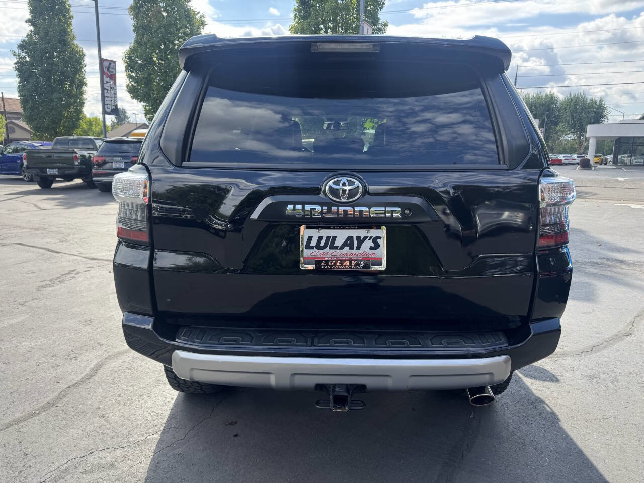 Used 2016 Toyota 4Runner Trail Premium image 4