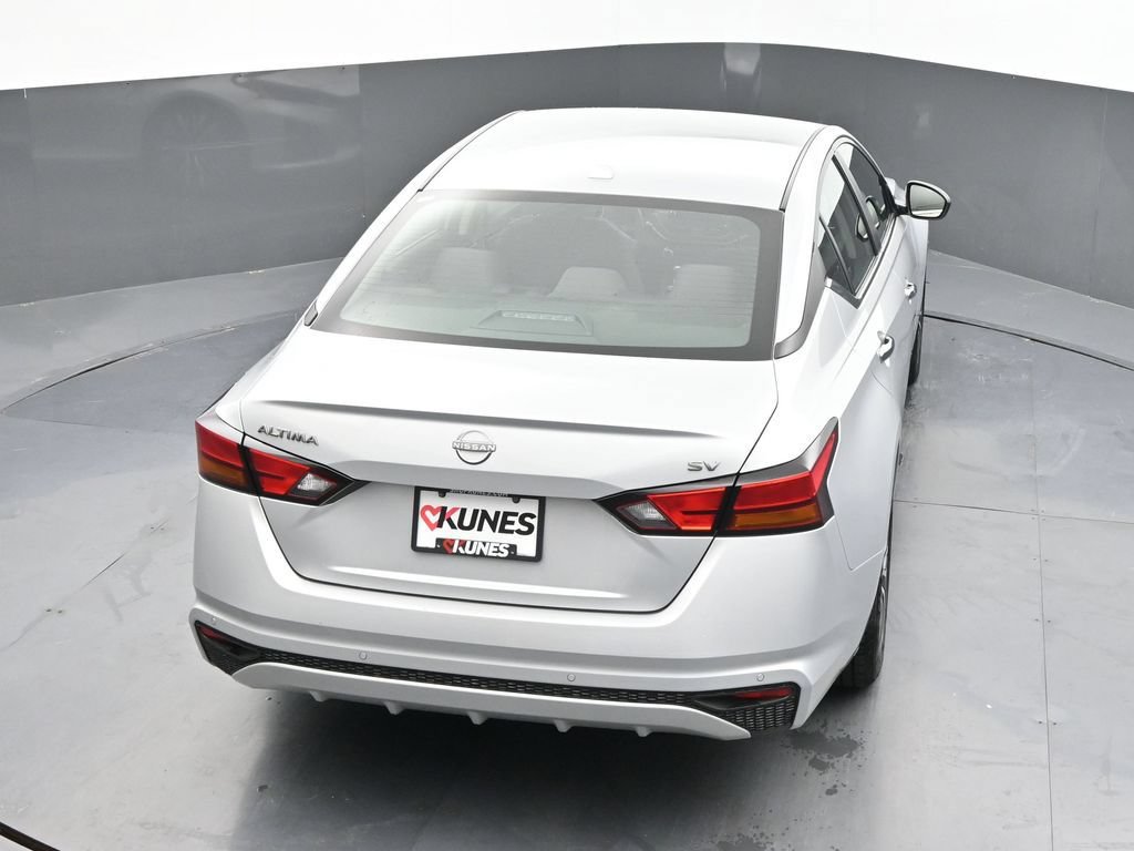 Used 2024 Nissan Altima 2.5 SV FWD image 22