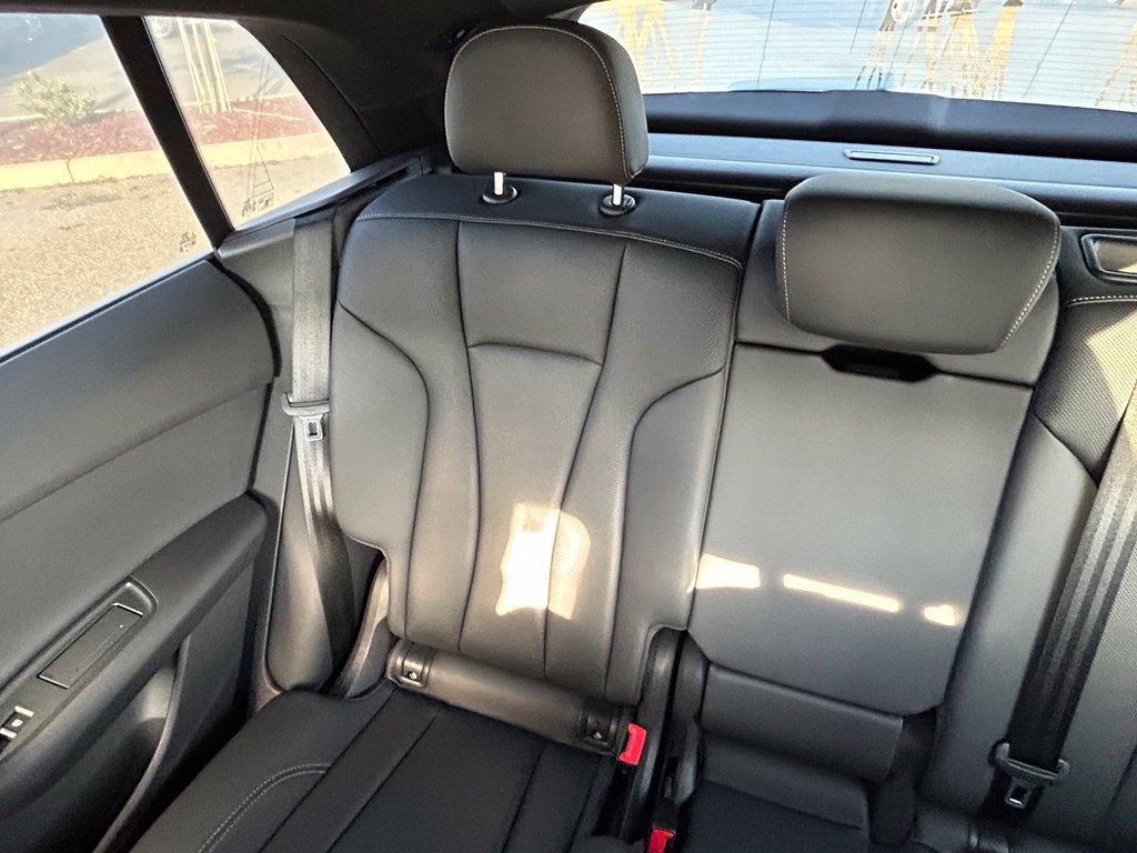 Used 2021 Audi Q8 Premium Plus AWD/4WD image 12