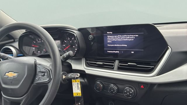 Certified 2024 Chevrolet Trax LS w/ Driver Confidence Package image 33