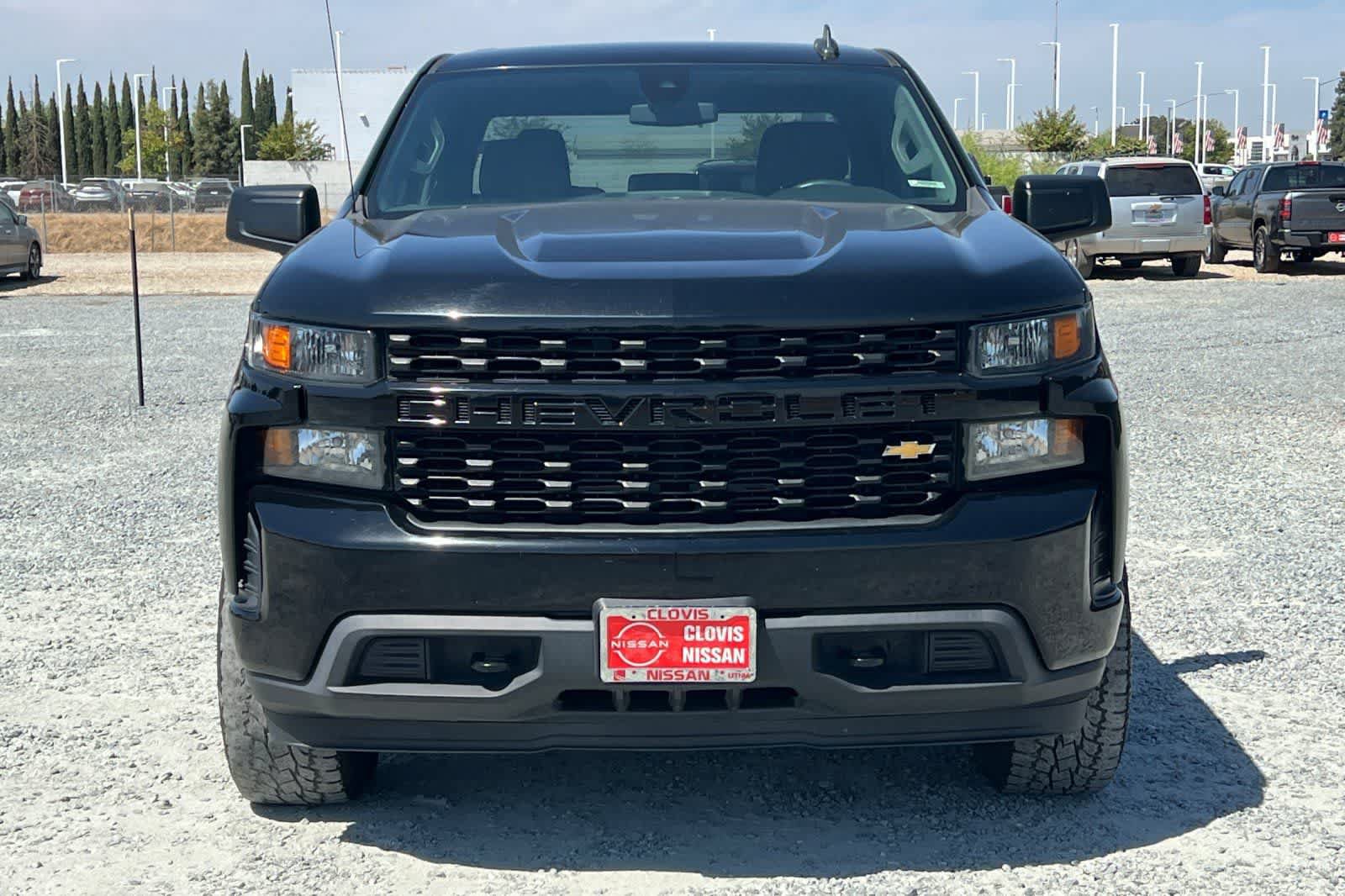 Used 2021 Chevrolet Silverado 1500 Custom w/ Safety Confidence Package AWD/4WD image 11