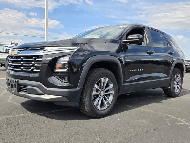 Used 2025 Chevrolet Equinox LT w/ Safety and Technology Package image 7