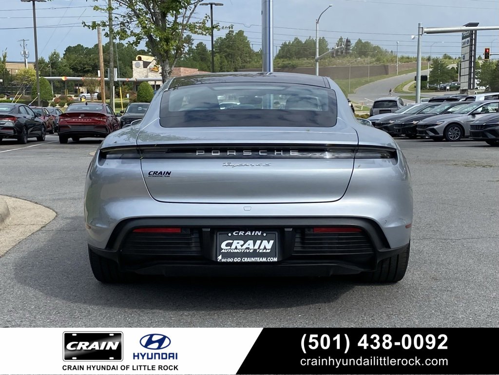 Used 2020 Porsche Taycan 4S w/ Premium Package image 4