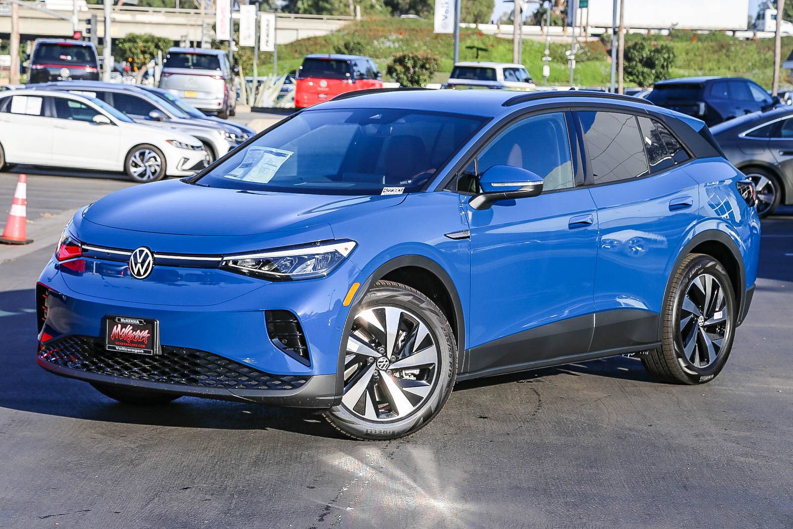New 2025 Volkswagen ID.4 Pro
