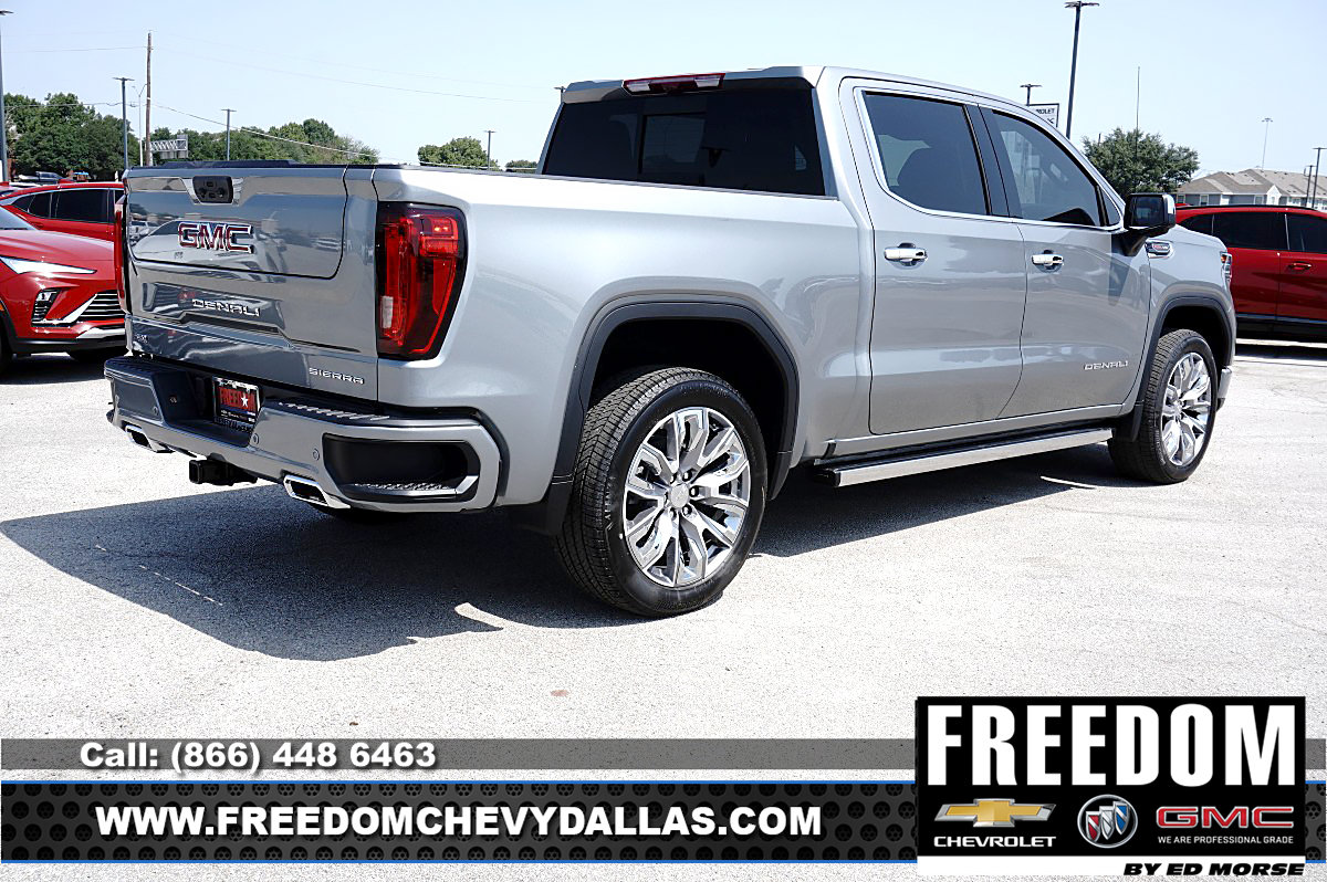 New 2026 GMC Sierra 1500 Denali w/ Denali Reserve Package AWD/4WD image 7