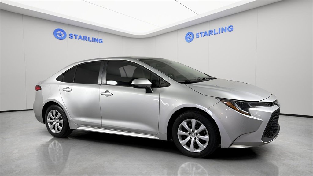 Used 2022 Toyota Corolla LE image 12