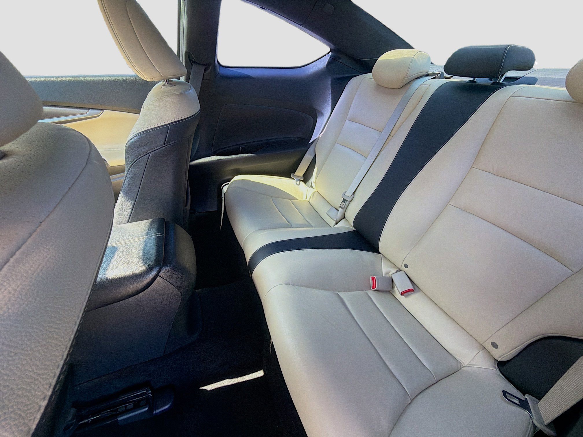 Used 2017 Honda Accord EX-L image 24