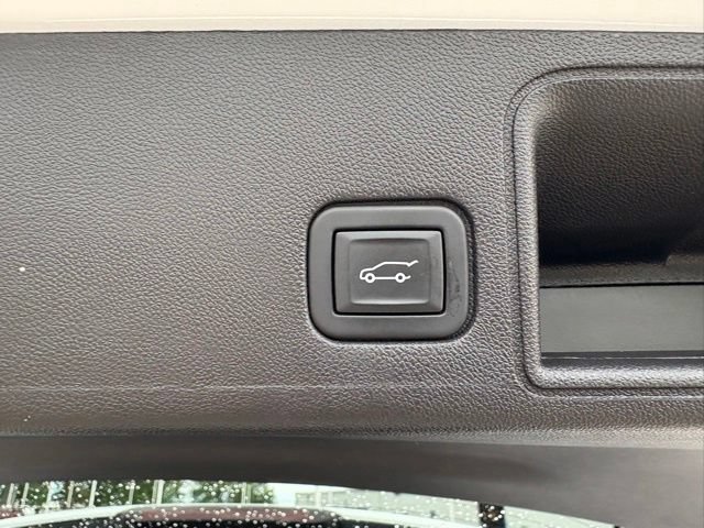 Certified 2024 GMC Terrain AT4 AWD/4WD image 22