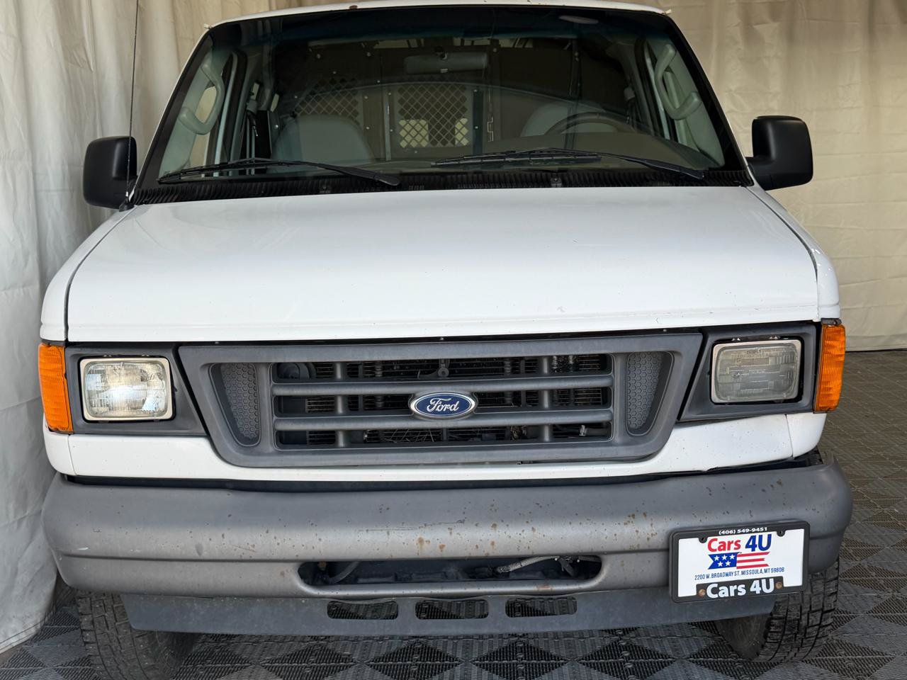 Used 2007 Ford E-150 and Econoline 150 RWD image 2
