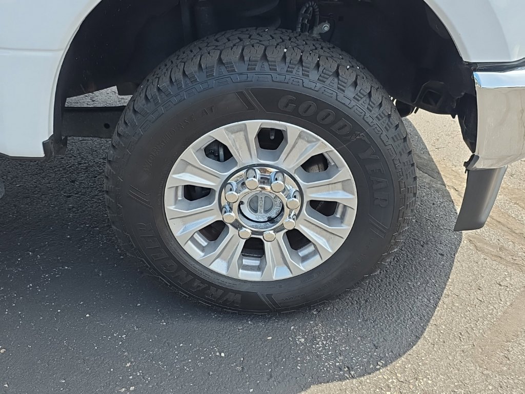 Used 2021 Ford F250 XLT AWD/4WD image 16