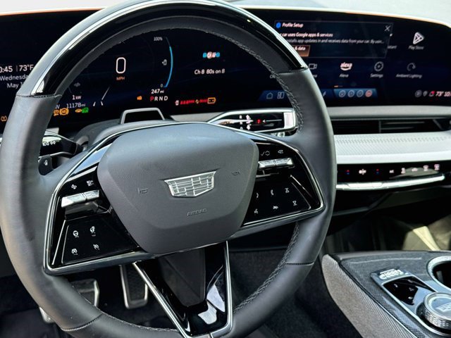 Certified 2025 Cadillac Optiq Luxury 2 w/ LPO, Floor Liner Package AWD/4WD image 2