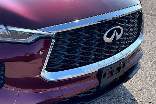 Used 2023 INFINITI QX60 Luxe w/ Cargo Package image 29