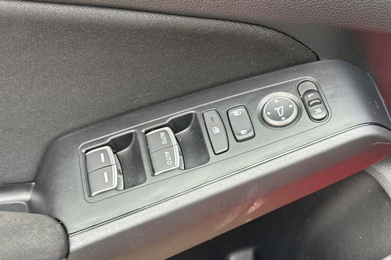 Certified 2025 Honda Civic Sport image 13