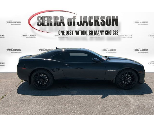 Used 2010 Chevrolet Camaro SS w/ RS Package image 9
