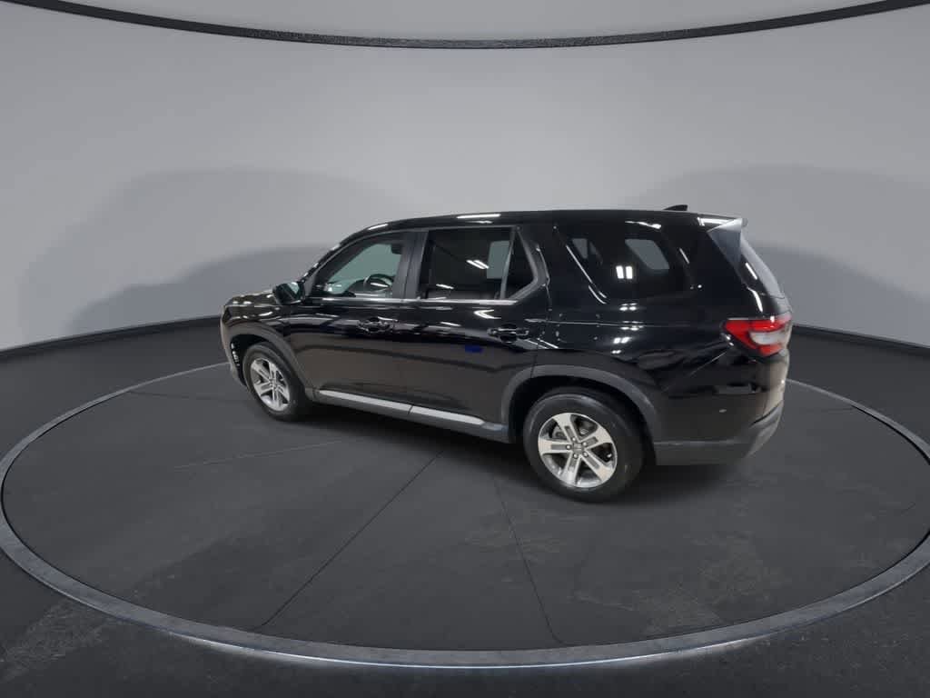 Used 2023 Honda Pilot EX-L image 6
