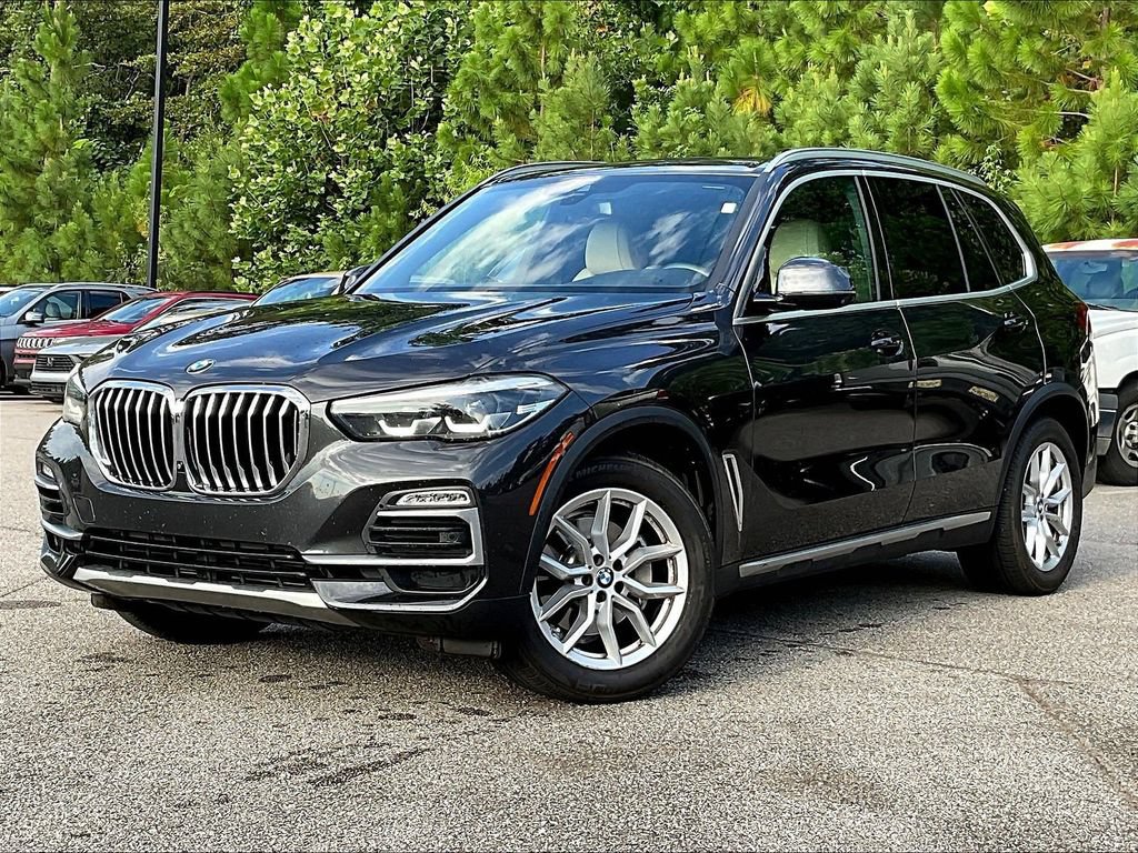 Used 2021 BMW X5 sDrive40i w/ Convenience Package RWD image 2