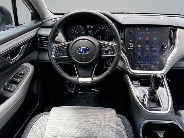Used 2025 Subaru Outback Premium AWD/4WD image 16