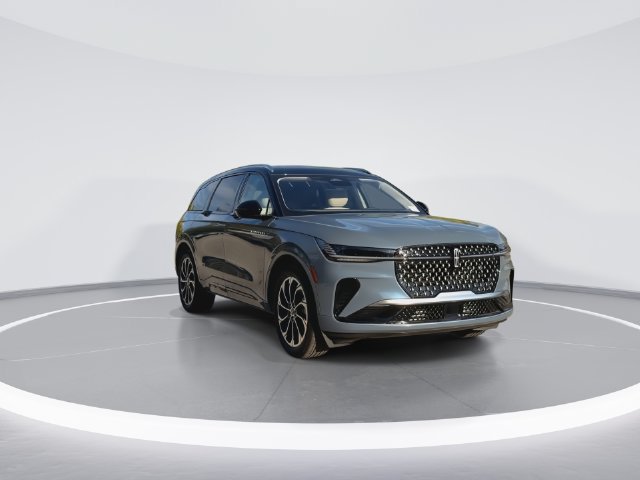 New 2026 Lincoln Nautilus Reserve AWD/4WD image 2